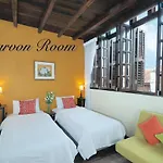 Carnarvon House