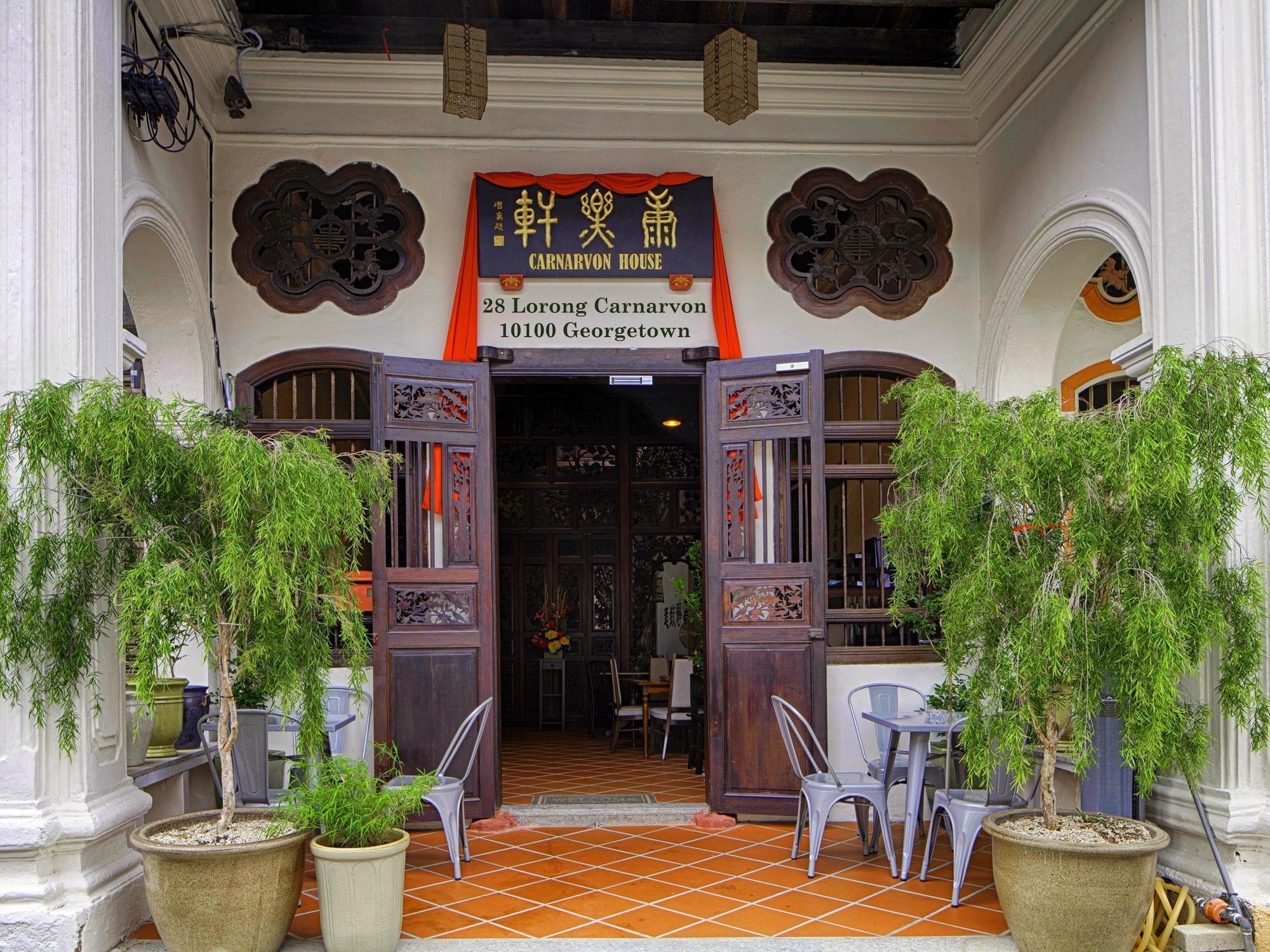 Carnarvon House George Town