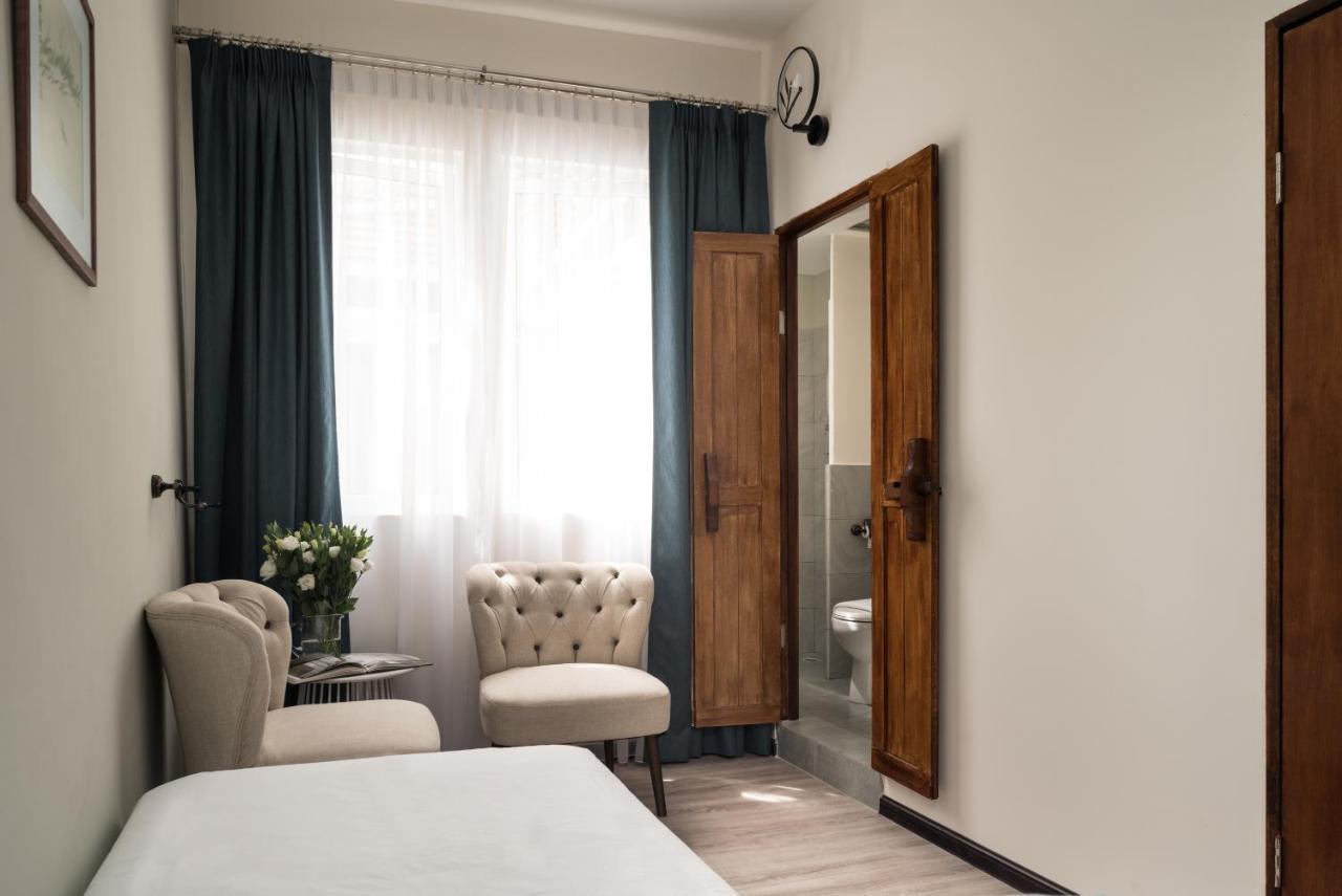 Guest house Carnarvon House 2*