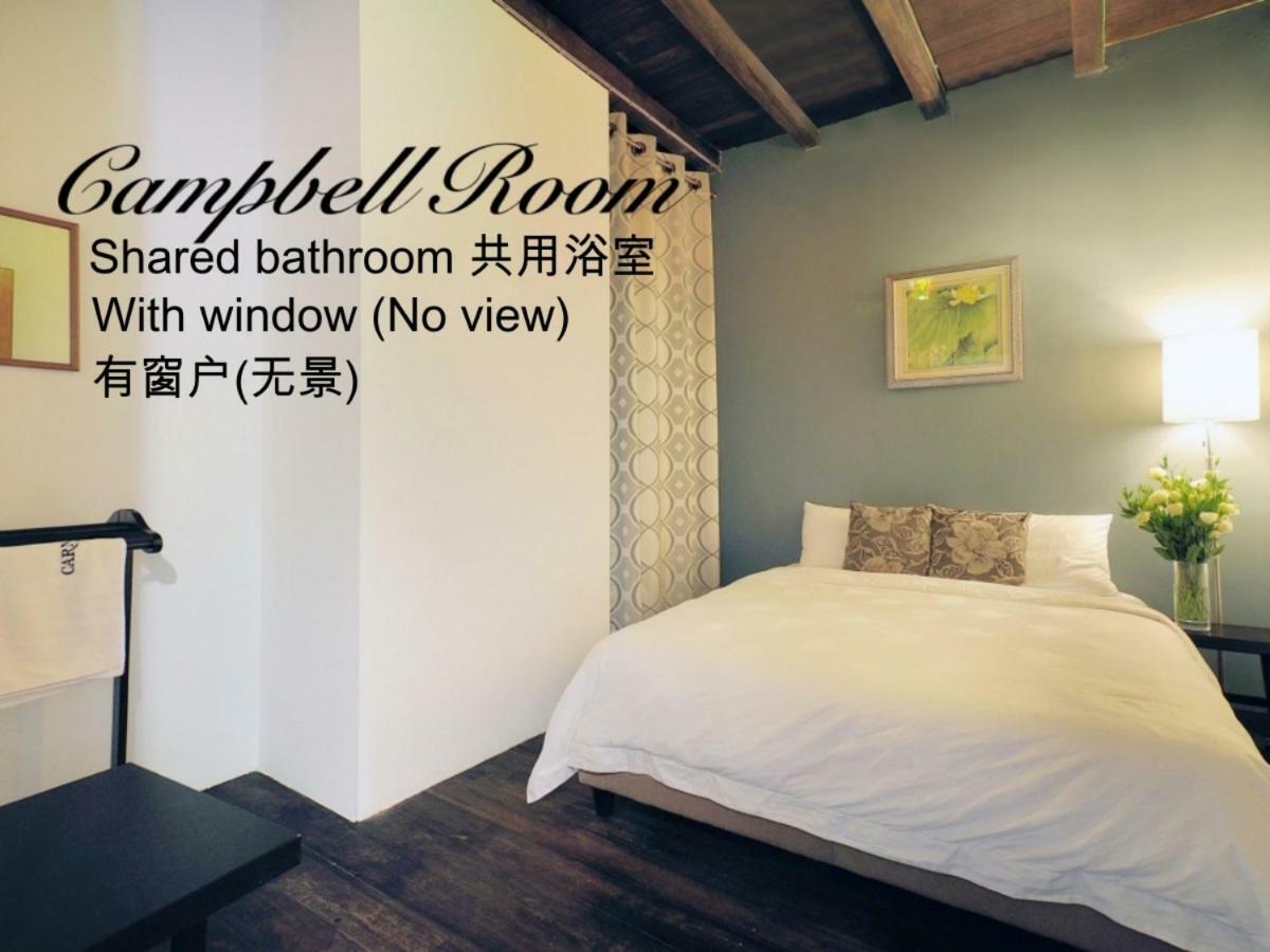 Carnarvon House 2*